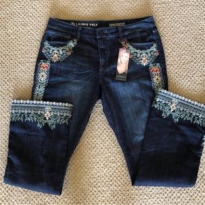Laurie Felt Embroidered Jeans NWT